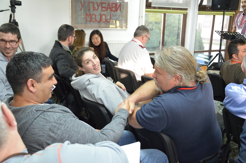 Roma Networks ország-képviselők találkozója Belgrádban 13