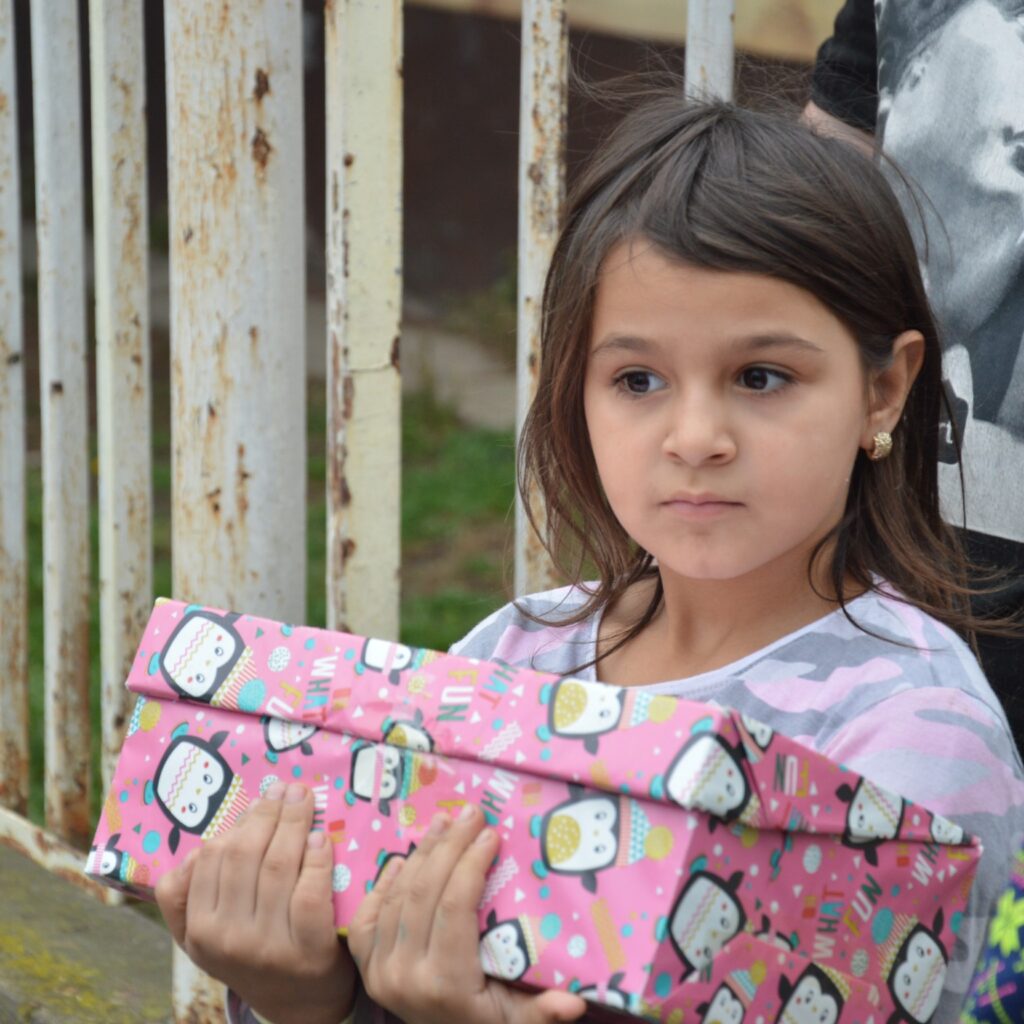 Karácsonyi cipősdoboz