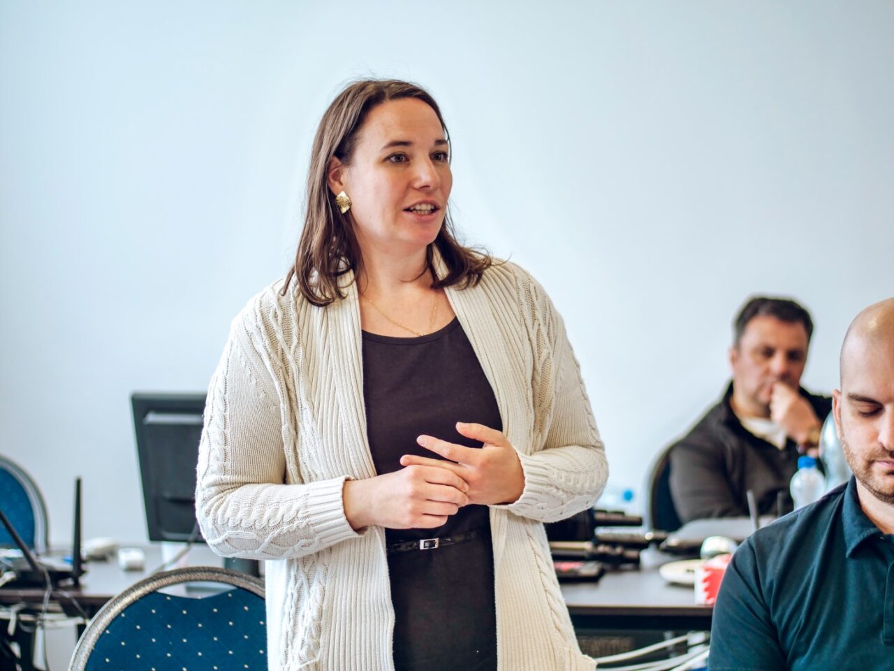 Hatékonyan segítik a misszió küldetését a civil szervezetek 6 Hatékonyan segítik a misszió küldetését a civil szervezetek 6