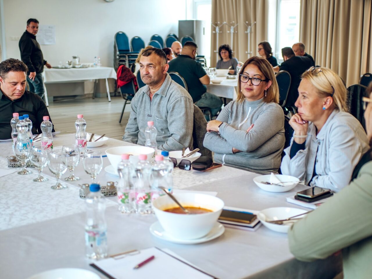 Hatékonyan segítik a misszió küldetését a civil szervezetek 18 Hatékonyan segítik a misszió küldetését a civil szervezetek 18