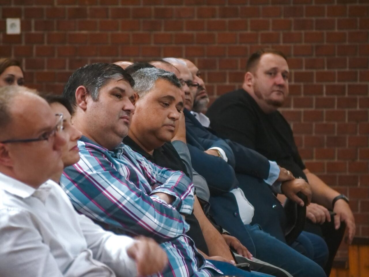 A források a cigánytelepeken vannak 48