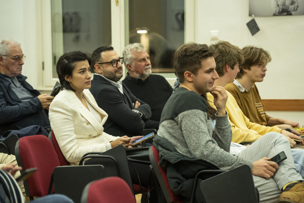 Durkó Albert is részt vett a romapasztorációs vitaesten 6