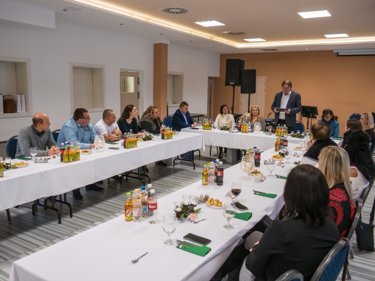 Növekedés és elhivatottság: évértékelő a REGOSZ-nál 3 Növekedés és elhivatottság: évértékelő a REGOSZ-nál 3