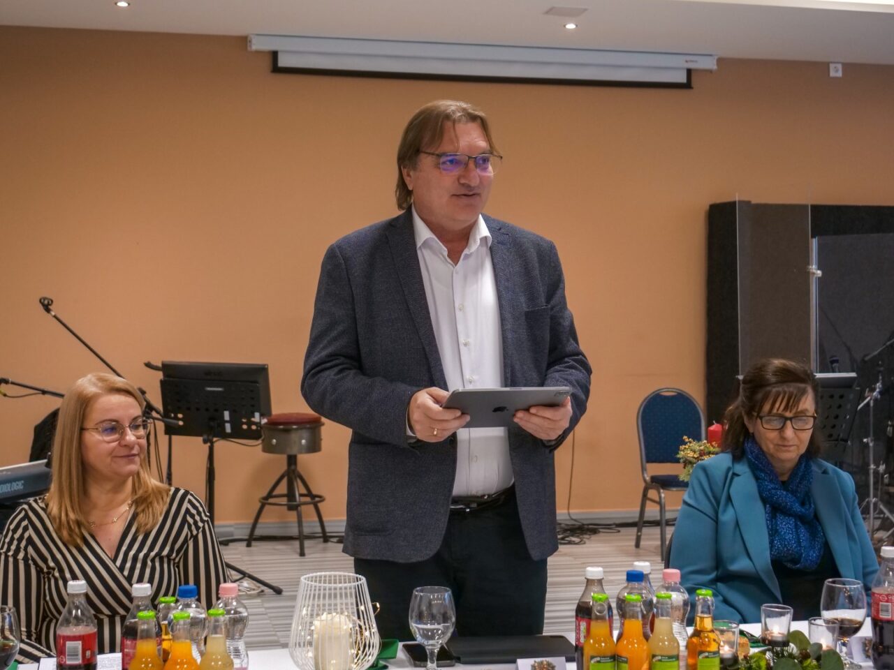 Növekedés és elhivatottság: évértékelő a REGOSZ-nál 13 Növekedés és elhivatottság: évértékelő a REGOSZ-nál 13