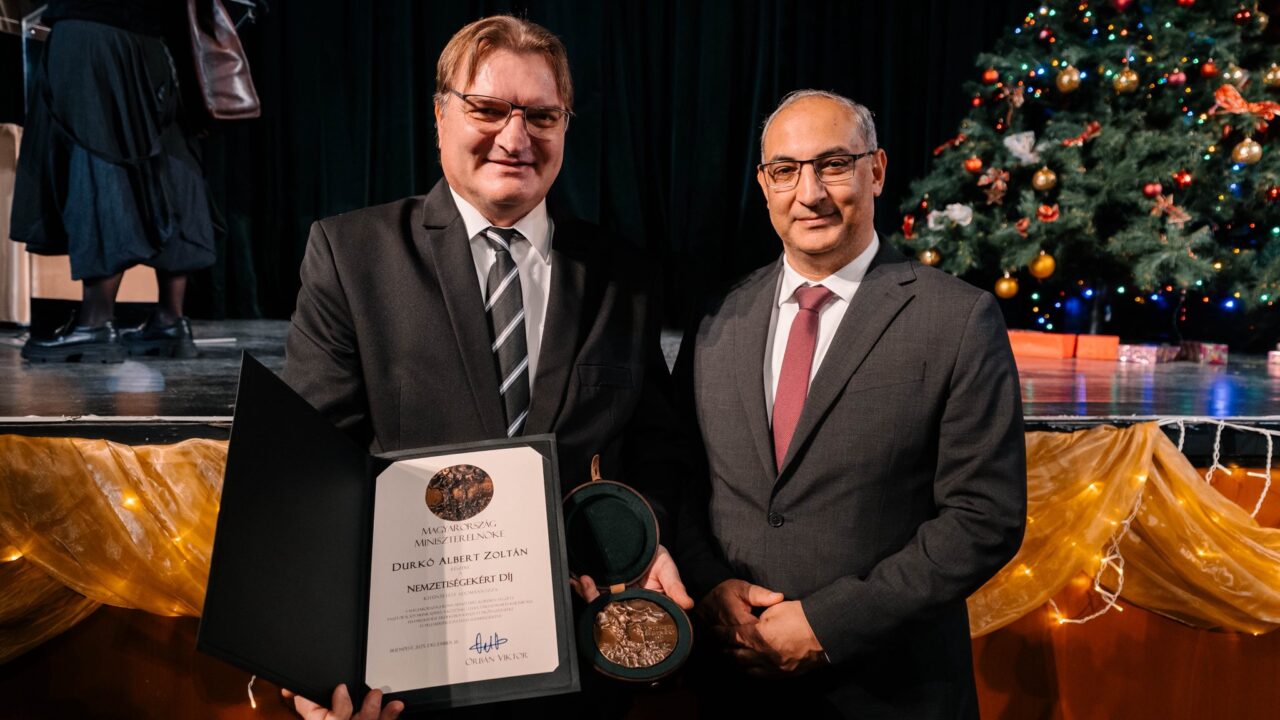 Durkó Albert misszióvezető Nemzetiségekért Díj kitüntetésben részesült 1 Durkó Albert misszióvezető Nemzetiségekért Díj kitüntetésben részesült 1