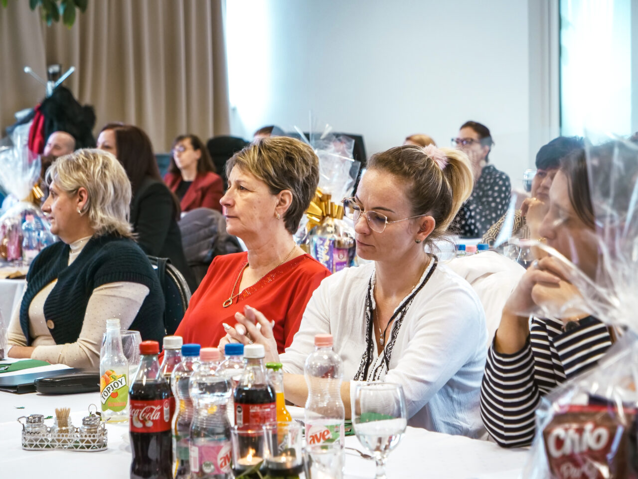 „Értékesek vagytok” – évzáró ünnepséget tartott a Segítő Szolgálat 27