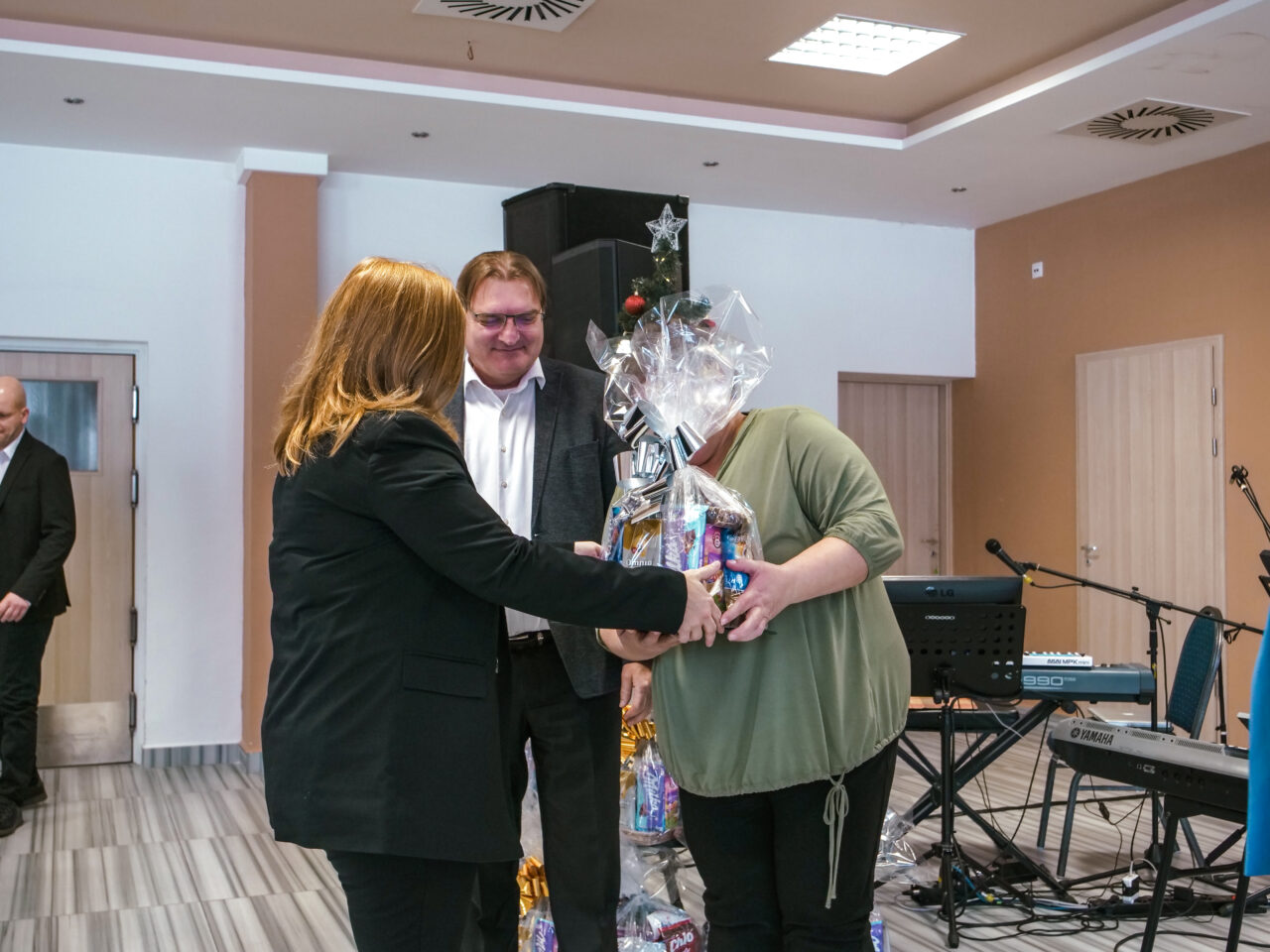 „Értékesek vagytok” – évzáró ünnepséget tartott a Segítő Szolgálat 61