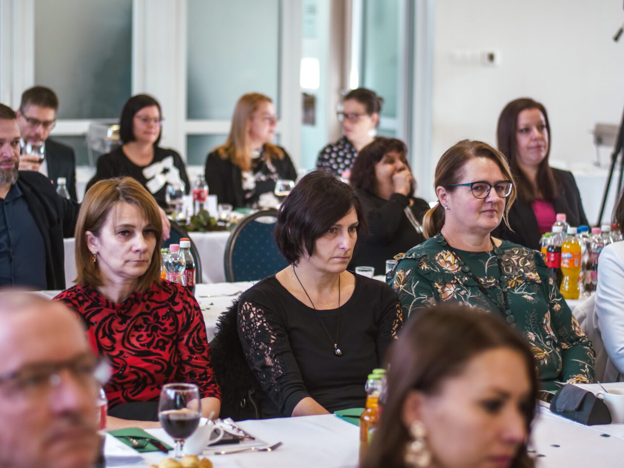 „Értékesek vagytok” – évzáró ünnepséget tartott a Segítő Szolgálat 99