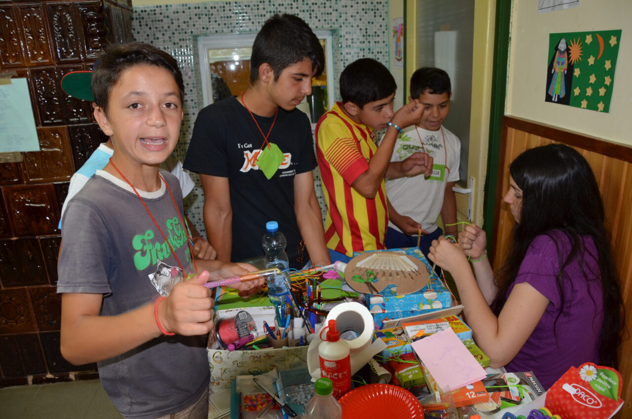 Új távlatok nyíltak előttünk a Pünkösdi Cigánymisszió segítségével - Hanielim Keresztény Alapítvány története 39