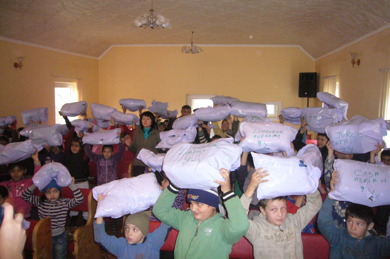 Új távlatok nyíltak előttünk a Pünkösdi Cigánymisszió segítségével - Hanielim Keresztény Alapítvány története 99