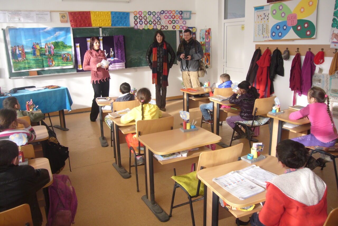 Új távlatok nyíltak előttünk a Pünkösdi Cigánymisszió segítségével - Hanielim Keresztény Alapítvány története 113