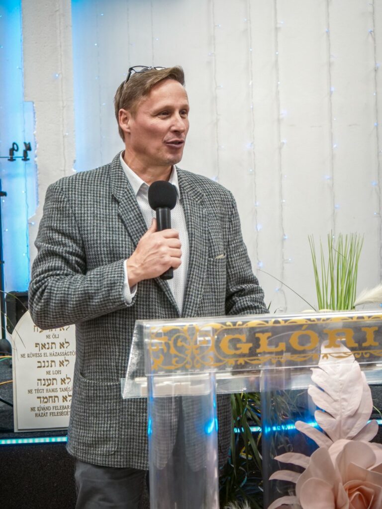 Áldott pillanatok Kótajon – Tanácsülés a Magyar Pünkösdi Egyház V. Egyházkerületében 18