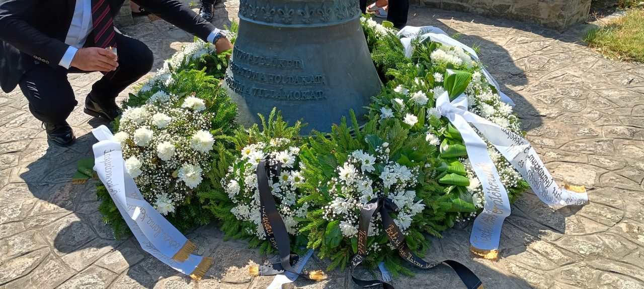 Megemlékezés a roma holokauszt áldozataira 22