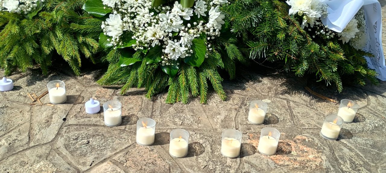 Megemlékezés a roma holokauszt áldozataira 24