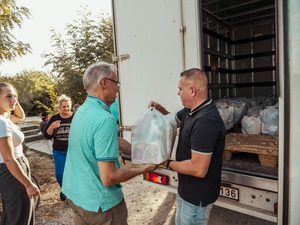 Szeretet határok nélkül – bielefeldi partnerek segítették a rászoruló családokat 26